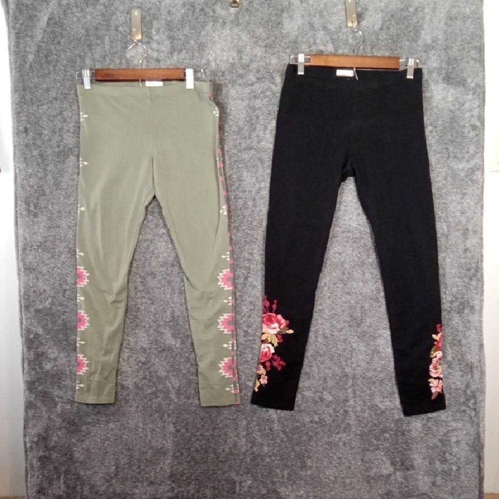 Jonny Was 2 Pair Of Leggings Embroidered Green N Black Womens Size Small